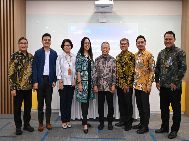 SERAH TERIMA JABATAN  DIREKTUR DANA PENSIUN BANK MANDIRI